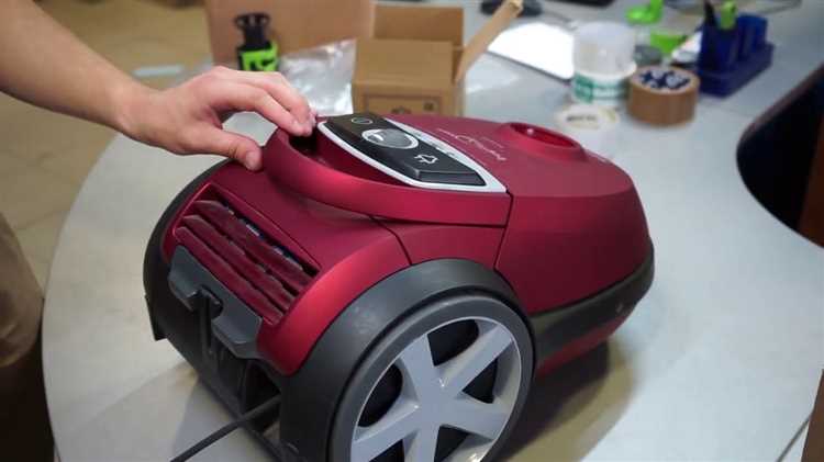 Какие инструменты понадобятся для разборки пылесоса LG 8810