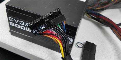 Материнские платы ASUS известны своей надежностью и широким набором функций, но иногда пользователи сталкиваются с ситуацией, когда кнопка включения корпуса не работает или вовсе отсутствует. В таких случаях возникает необходимость в альтернативных способах запуска системы. В этой статье мы рассмотрим несколько методов, которые позволяют включить материнскую плату ASUS без стандартной кнопки включения.