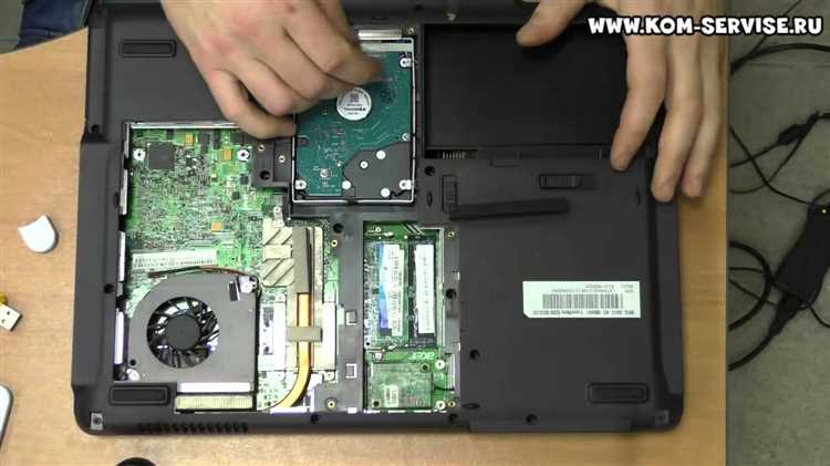 Как вставить карту памяти в ноутбук acer