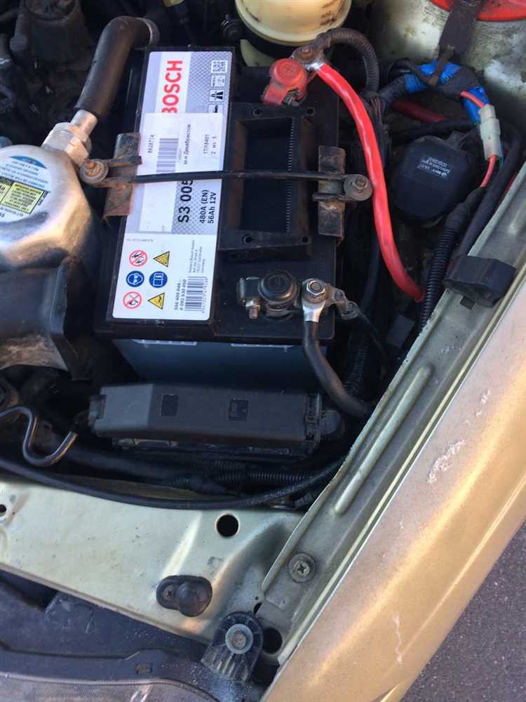 На автомобилях Daewoo Nexia разъем OBD-II находится undefinedпод приборной панелью, с левой стороны от рулевой колонки</strong>. Он закреплен на кронштейне, поэтому для его использования не требуется демонтаж панелей или других элементов интерьера. Чтобы получить доступ, достаточно наклониться к нижней части торпедо.»></p><div class='code-block code-block-5' style='margin: 8px 0; clear: both;'>
<!-- 3gg360 -->
<script src= 