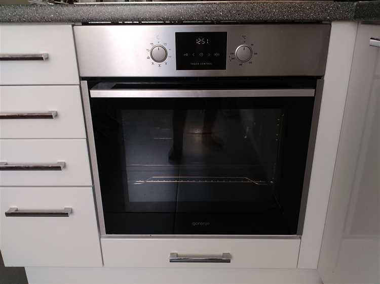 Как настроить часы на плите gorenje