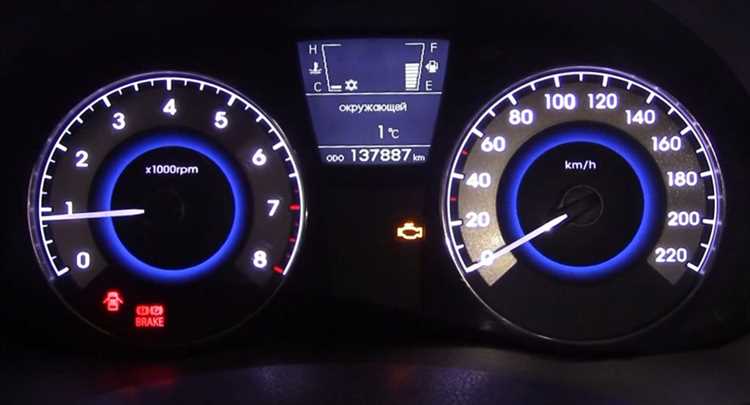 Антиблокировочная система тормозов (ABS) в Hyundai Solaris играет ключевую роль в обеспечении безопасности. Ее работа зависит от исправности датчиков ABS, которые считывают скорость вращения колес и передают данные в блок управления. Если датчик выходит из строя, система может отключиться, что приведет к увеличению тормозного пути и ухудшению управляемости.