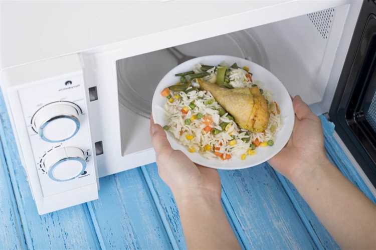 Сколько времени нужно для разморозки мяса и рыбы в микроволновке Gorenje?