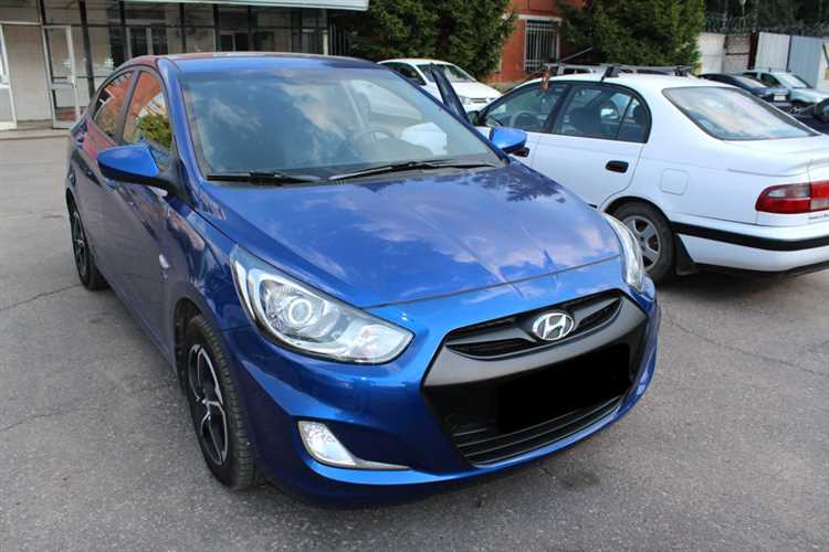 Особенности экстерьера белого Hyundai Solaris