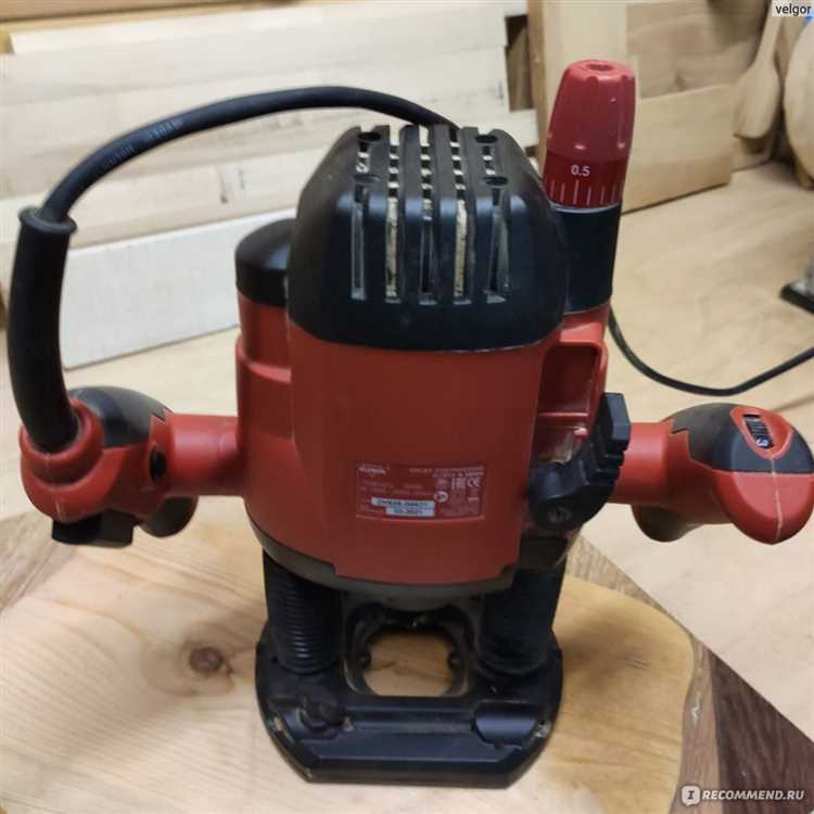 Выбор фрезера Elitech 1800 или Bosch: что лучше?