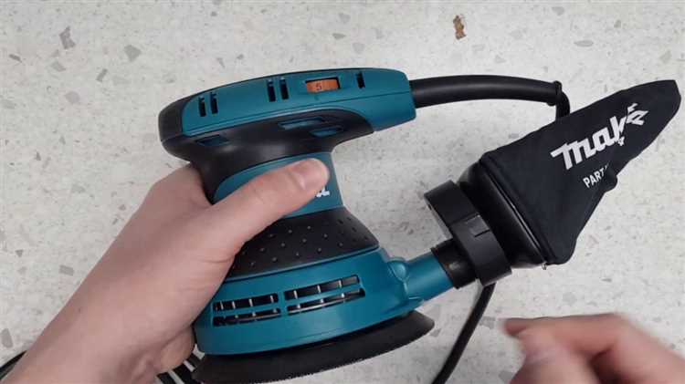 Особенности комплектации Makita BO5031K в отличие от BO5031