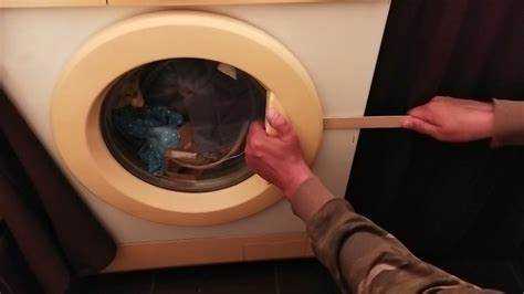 Как открыть стиральную машину zanussi если она заблокирована