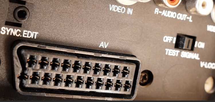 Подключение приставки к телевизору через HDMI или AV
