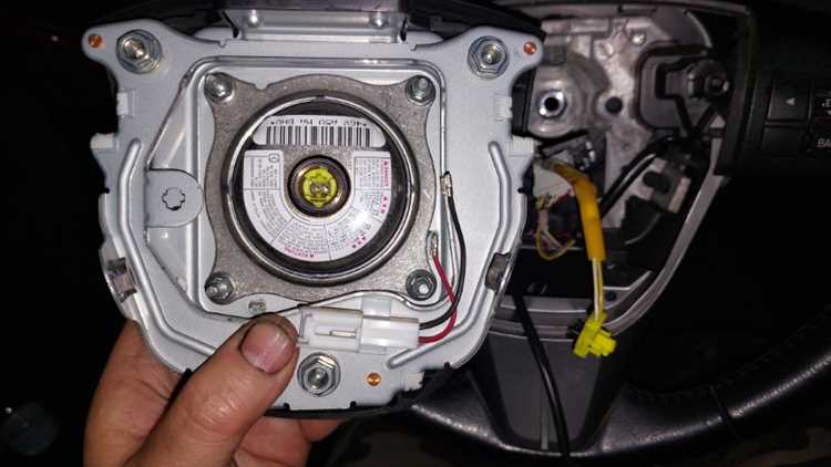 Подготовка инструментов для снятия бардачка Mazda 3 BL