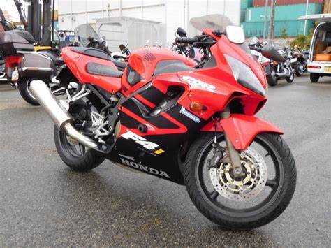 Преимущества и недостатки японской версии Honda CBR 600F4i