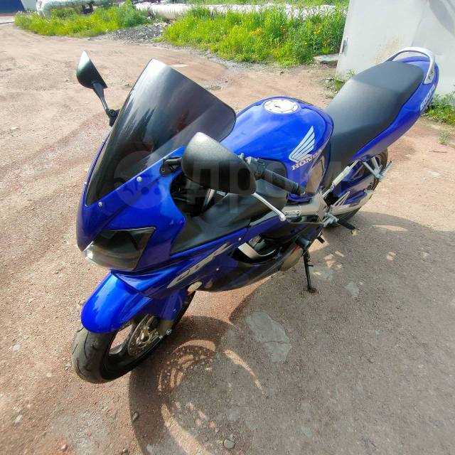 Производственные изменения моделей Honda CBR 600F4i в разных регионах