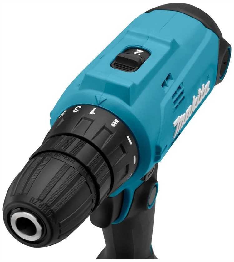 Как цена на дрели Makita зависит от региона России