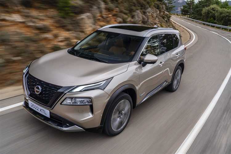 Что входит в базовую комплектацию Nissan X-Trail за начальную цену
