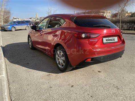 Средняя стоимость Mazda 3 в разных регионах России в 2025 году