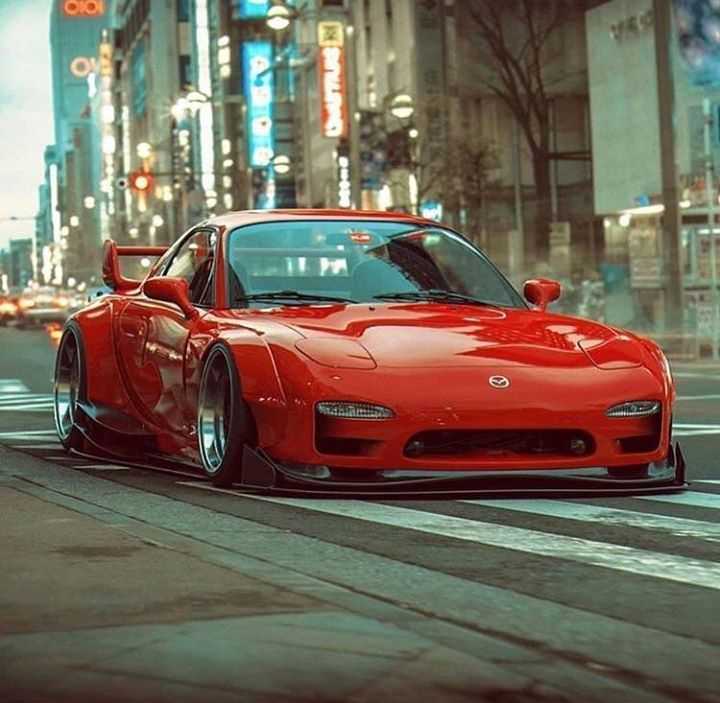 Сравнение цен на Mazda RX-7 у дилеров и частных продавцов в Японии