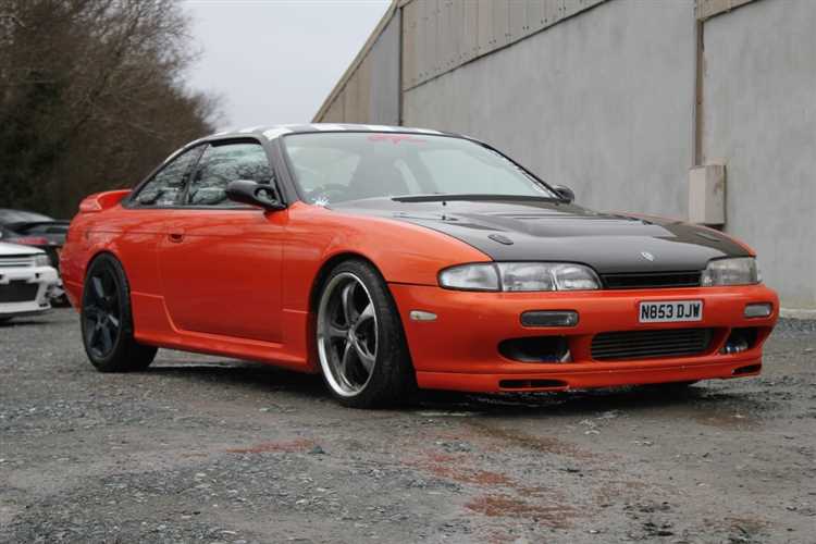 Разница стоимости Nissan Silvia S14 в зависимости от состояния автомобиля