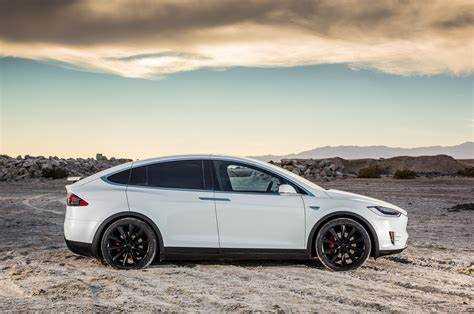 Сколько стоит новая tesla model x