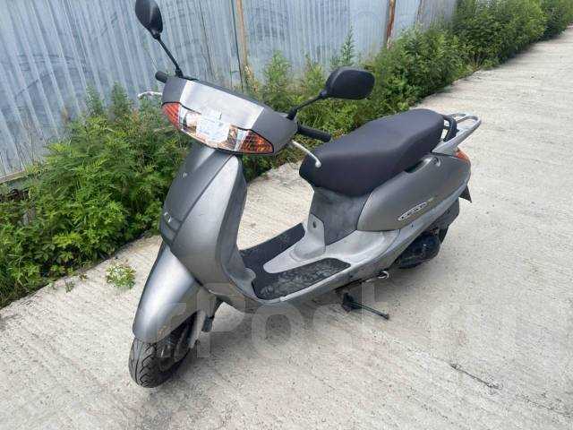 Цены на Honda Lead 100 у официальных дилеров в 2025 году
