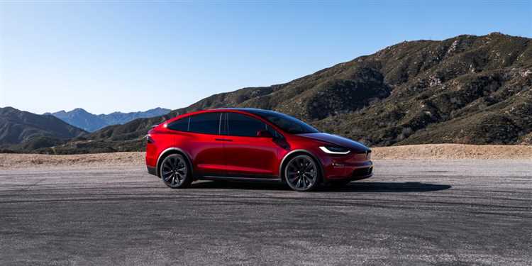 Где дешевле купить Tesla Model X в 2025 году: прямой импорт или у дилера в РФ
