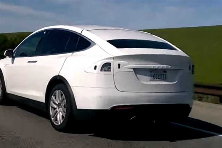 Сравнение цен Tesla Model X по штатам США